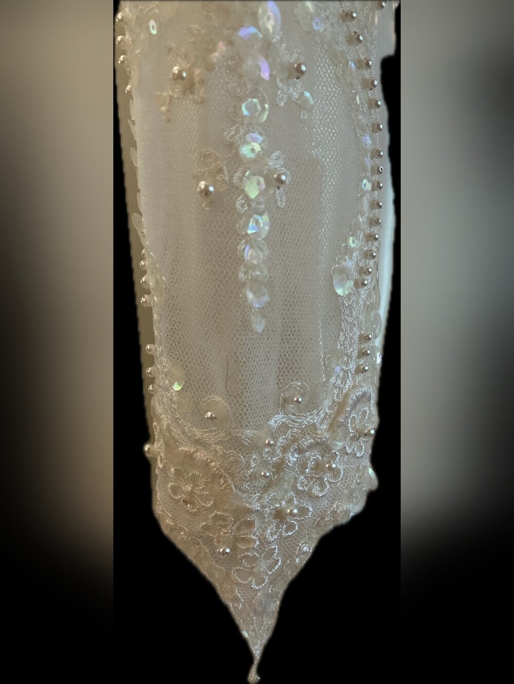 Vintage Ivory Satin and Lace Wedding Gown - Picture 12 of 16